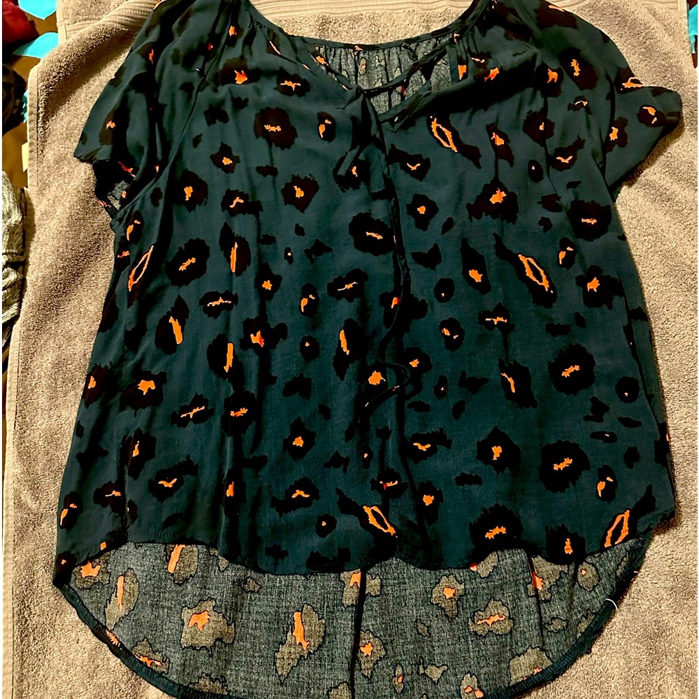 Xl leopard shirt